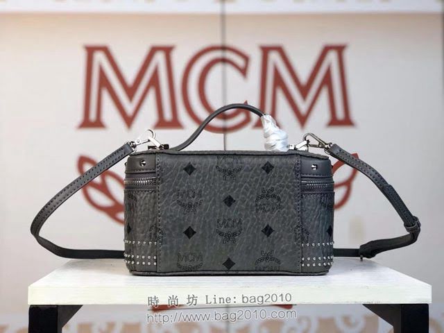 MCM女包 原單 30913鉚釘珍珠 Rockstar化妝盒子包 新款鉚釘珍珠手提包 手拎包 MCM女單肩包  mdmc1002